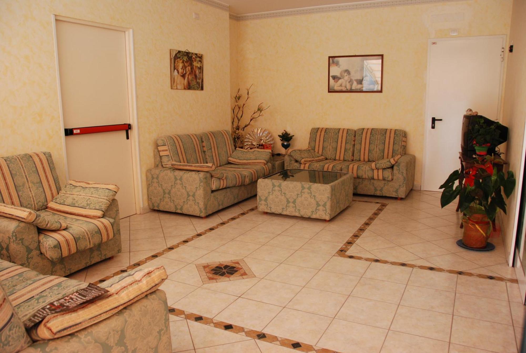 Hotel La Playa Σαν Μπενεντέτο ντελ Τρόντο Εξωτερικό φωτογραφία