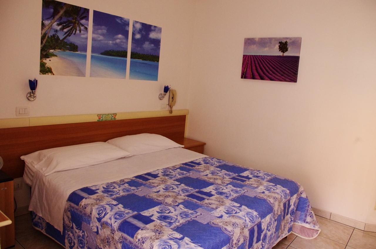 Hotel La Playa Σαν Μπενεντέτο ντελ Τρόντο Εξωτερικό φωτογραφία