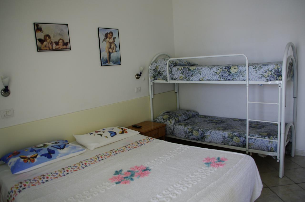 Hotel La Playa Σαν Μπενεντέτο ντελ Τρόντο Εξωτερικό φωτογραφία